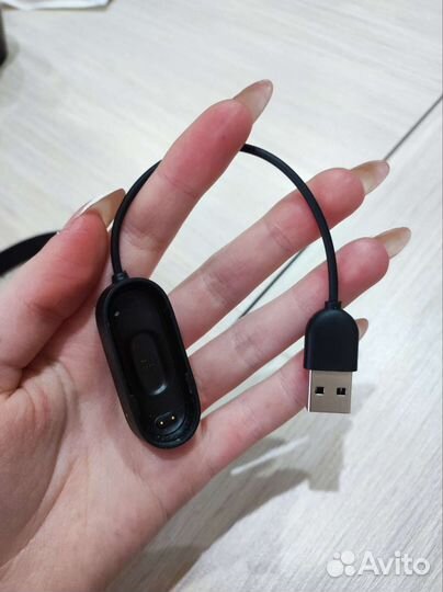 Фитнес браслет xiaomi mi band 4