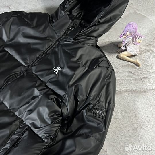 Весенняя куртка Calvin Klein