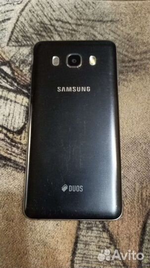 Смартфон Samsung Galaxy J5 (2016) SM-J510F/DS