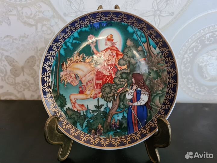 Tарелки, серия 