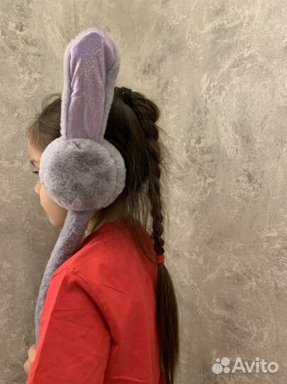 Меховые наушники с движущими ушами