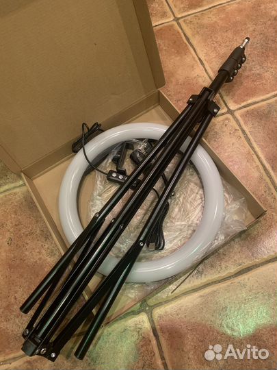 Кольцевая лампа 26 см+штатив