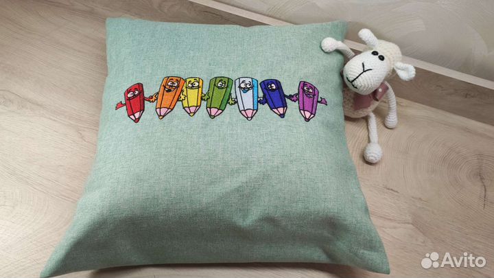 Интерьерная подушка