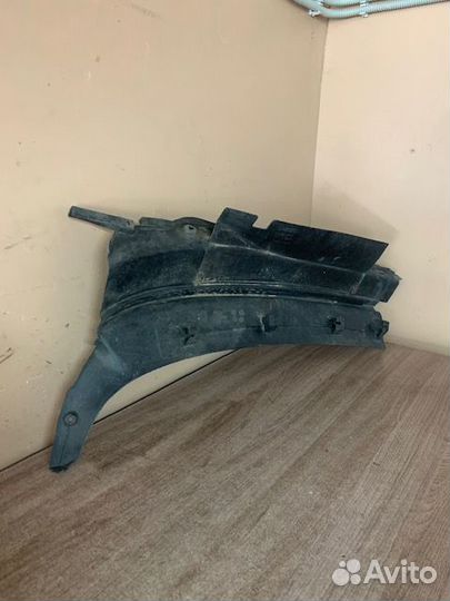 Жабо Fiat Brava правая часть