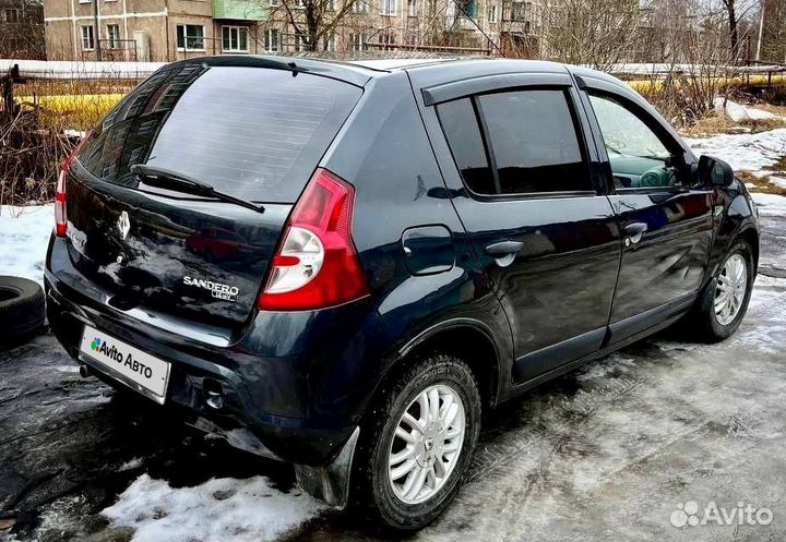 Renault Sandero 1.6 AT, 2010, 145 139 км
