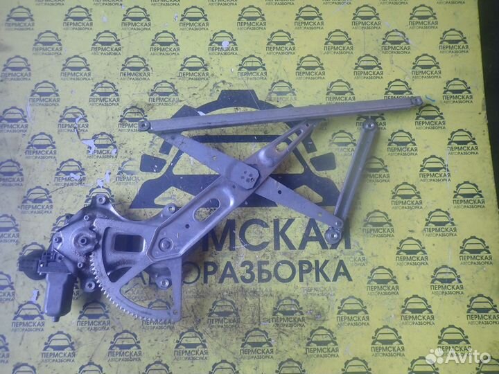 Стеклоподъемник передний левый Toyota RAV 4 13-19