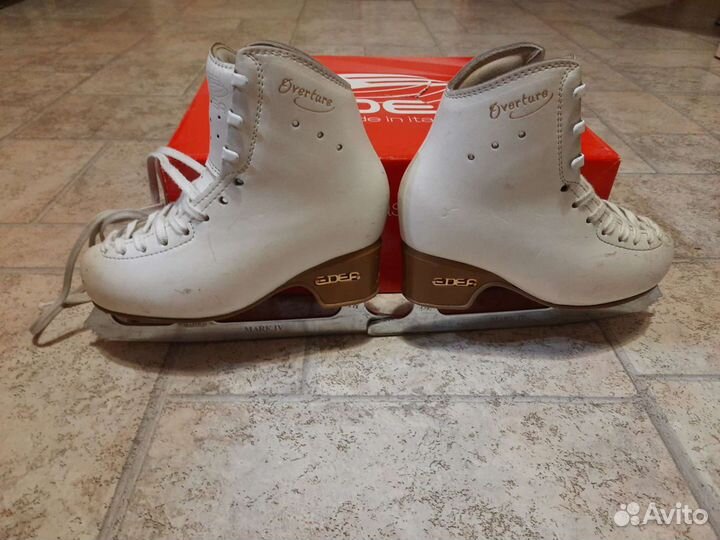 Фигурные коньки edea 210