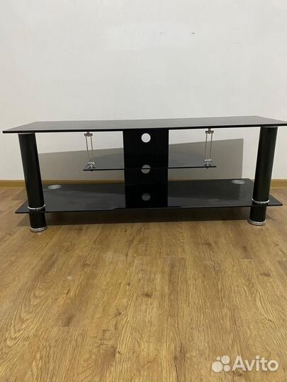 Тумба под телевизор