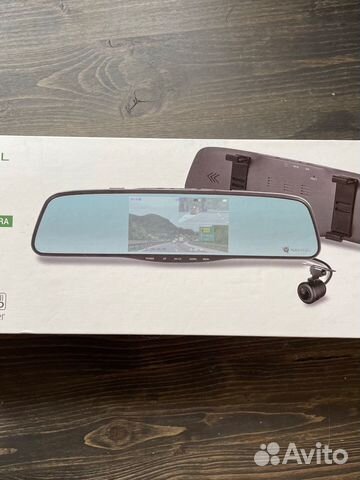 Зеркало с видеорегистратором Navitel MR250