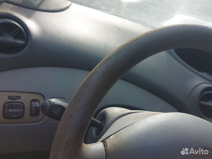 Руль с подушкой безопастности toyota yaris 1