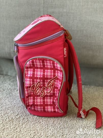 Школьный портфель (легкий)