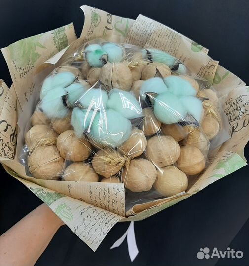 Ореховый букет - подарок