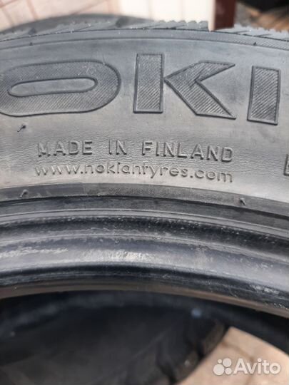 Nokian Tyres Hakkapeliitta 4 235/55 R17