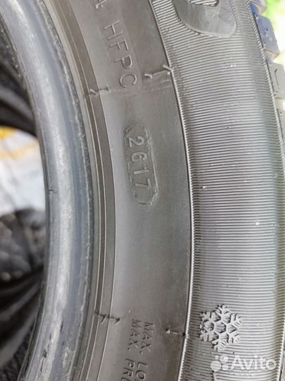 Резина зимняя 195/65 R15