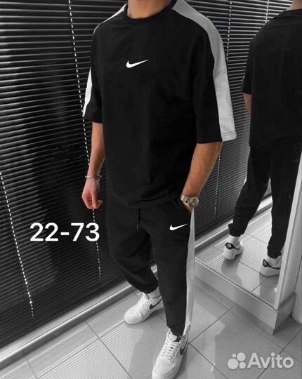 Спортивный костюм мужской легкий