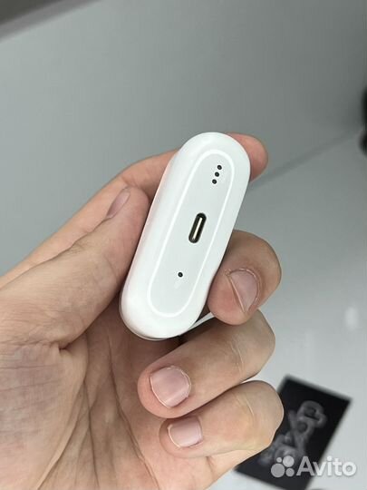 Apple airpods pro 2 usb c