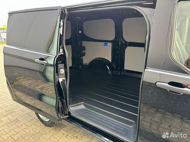 Ford Transit Custom цельнометаллический, 2023