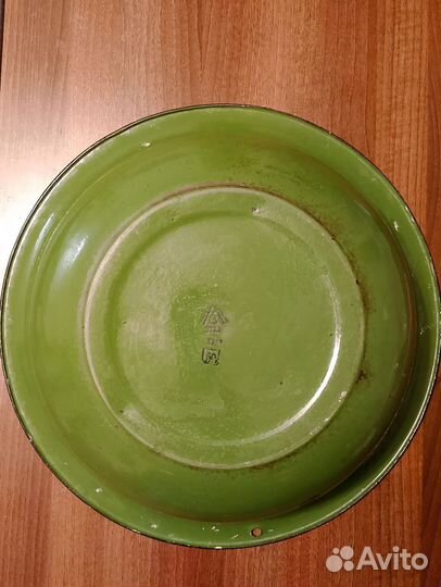 Тазики эмалированные б/у