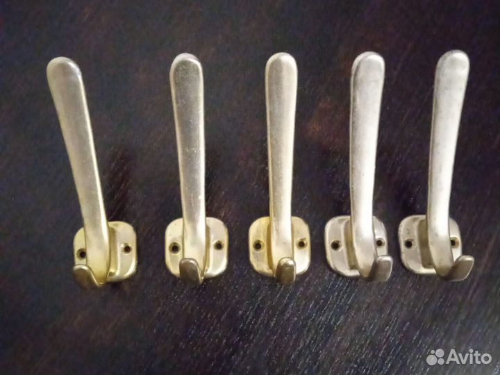 Крючки для одежды настенные СССР