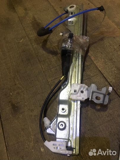 Стеклоподъемник электрический Nissan Murano Z51