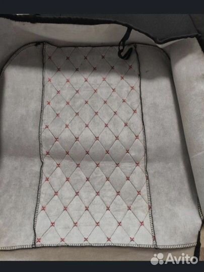 Чехлы на ваз 2106