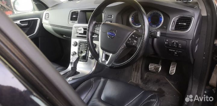 Рычаг на Volvo V60 FW B4164T