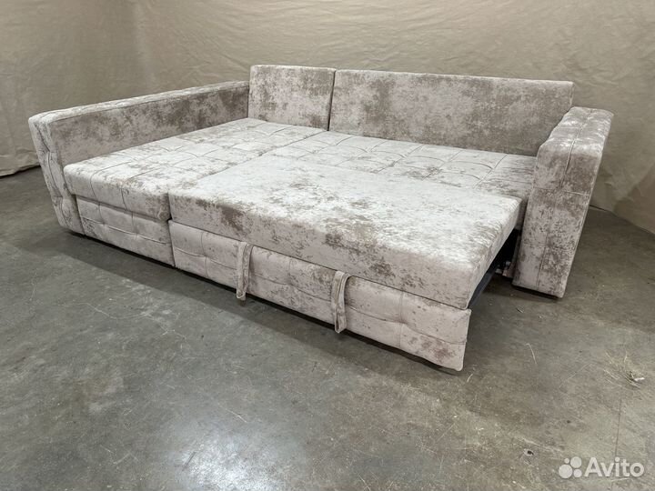 Диван угловой