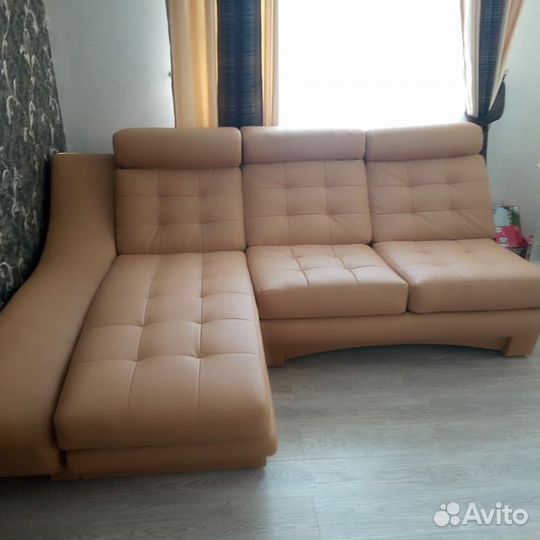 Перетяжка и ремонт мягкой мебели