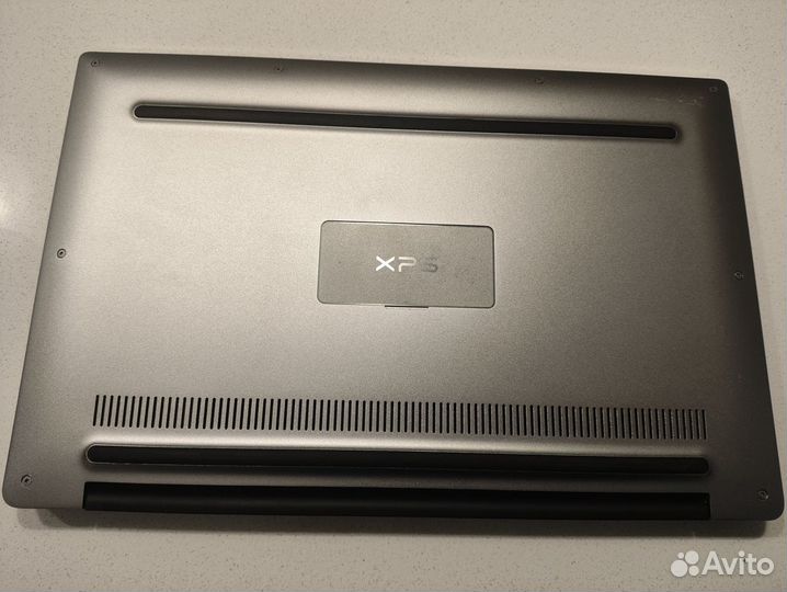 Ноутбук Dell XPS-13 9360 i7 3K Сенсорный