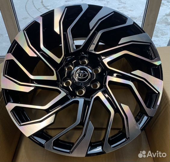 Диски кованные lexus LX600 LC300 r22
