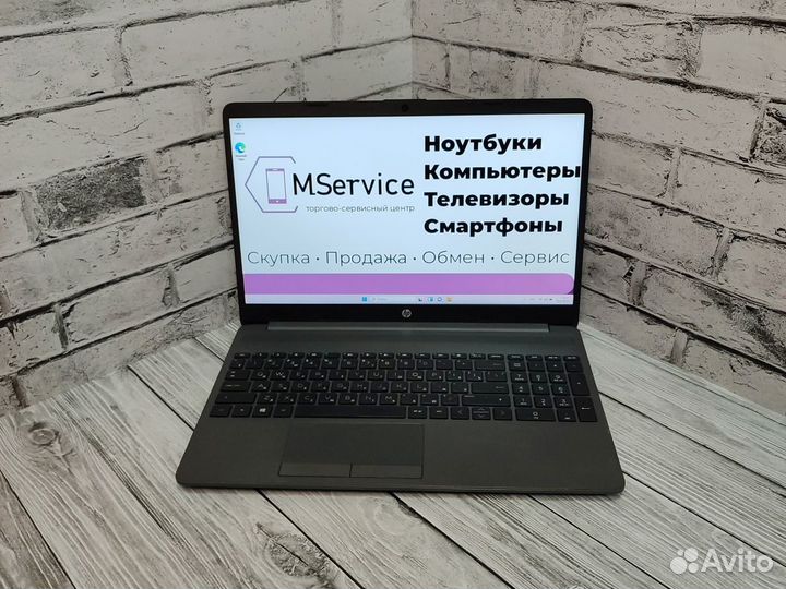 Ноутбук HP 3050U/DDR4-4Gb/SSD-256Gb/15.6