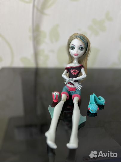 Кукла Лагуна Блю Монстер Хай