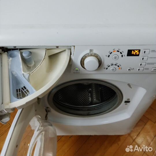 Стиральная Hotpoint Ariston 5 кг 1200 об