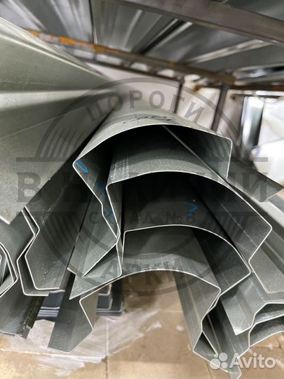 Ремонтный порог правый Volkswagen Golf plus