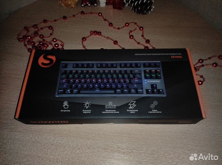 Клавиатура SunWind SW-K900G механическая черный