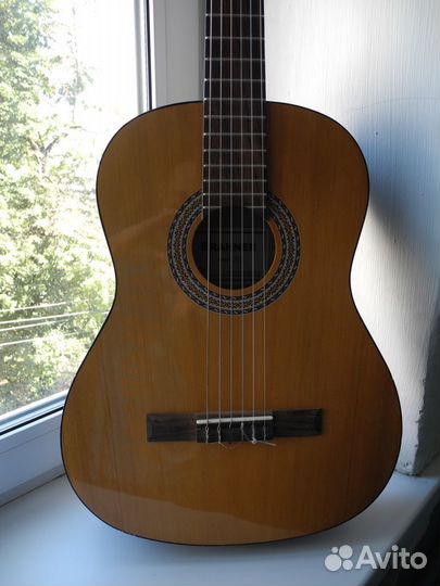 Гитара классическая