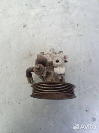 Насос гидроусилителя руля Ford Transit Connect