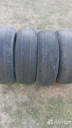 Nexen Classe Premiere CP672A 215/65 R16