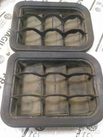 Решетка вентиляционная Skoda Octavia tour