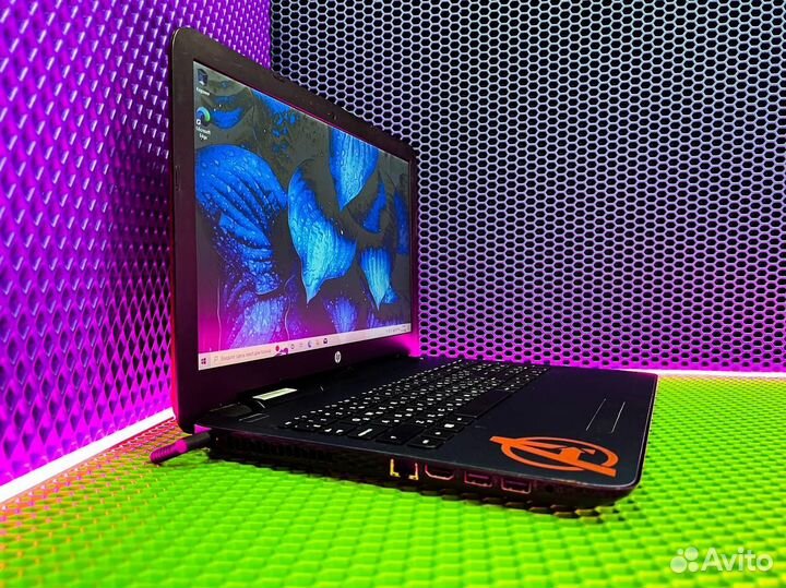 Ноутбук HP Pavilion на AMD Radeon + SSD