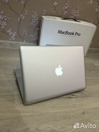 Apple MacBook Pro 13 i7/16gb/1tb ssd