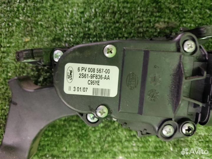 Педаль газа электронная Ford Fiesta (CBK) 2007