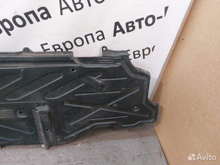 Защита днища левая Mercedes-Benz Glc-Class C253