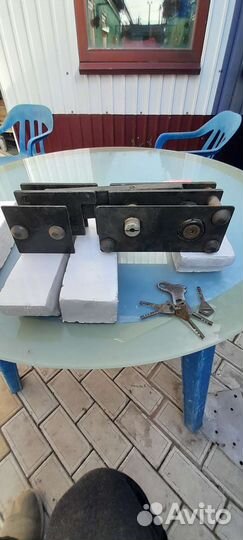 Замок гаражный