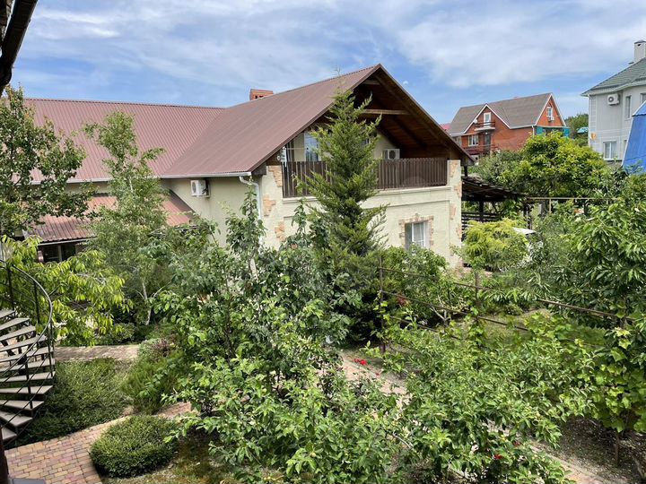 Дом 90 м² на участке 7 сот.