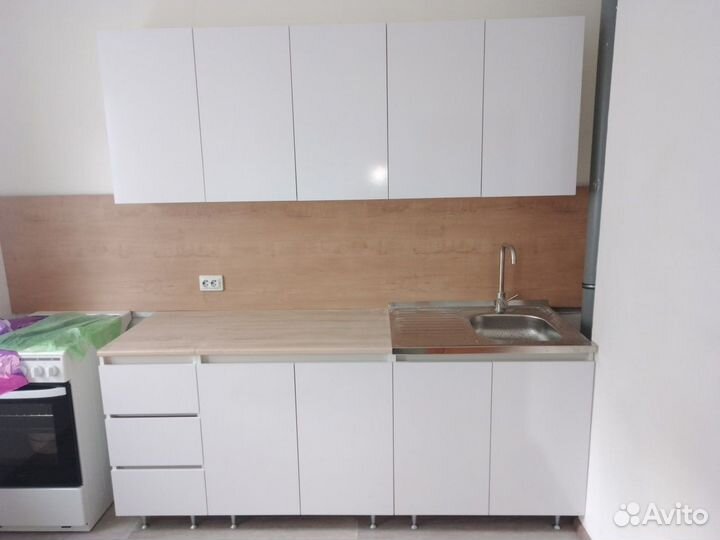 Кухня белая 2.0 м