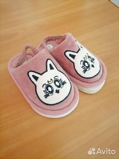 Детские тапочки