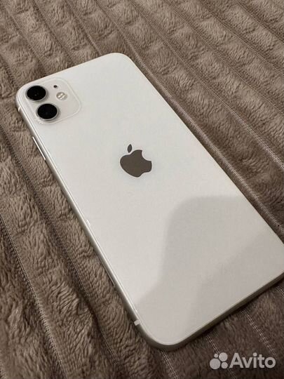 iPhone 11