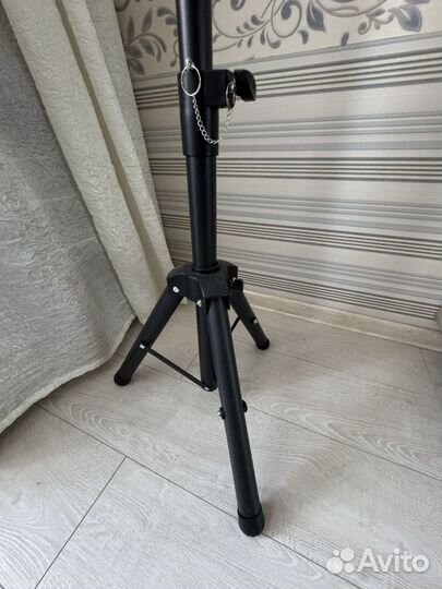 Штатив стойка доя колонок и аудиотехники 118 см