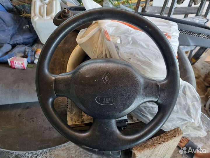 Руль Renault logan